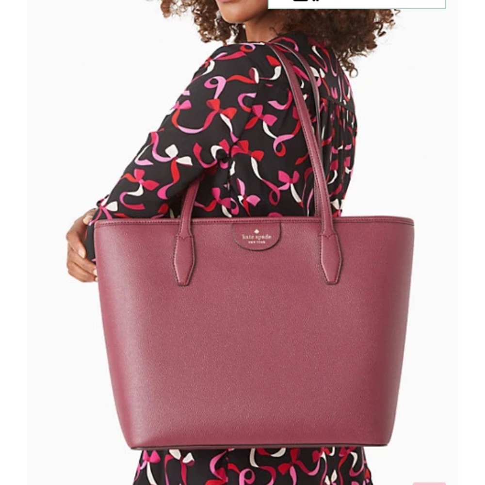 Blackberry Preserve Lori tote